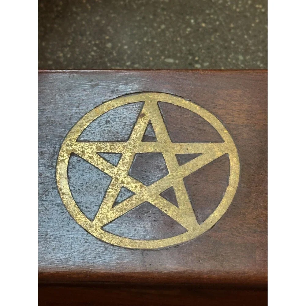 Unbranded vintage woden